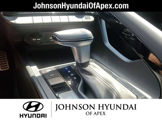 Certified 2025 Hyundai Elantra SEL FWD image 13