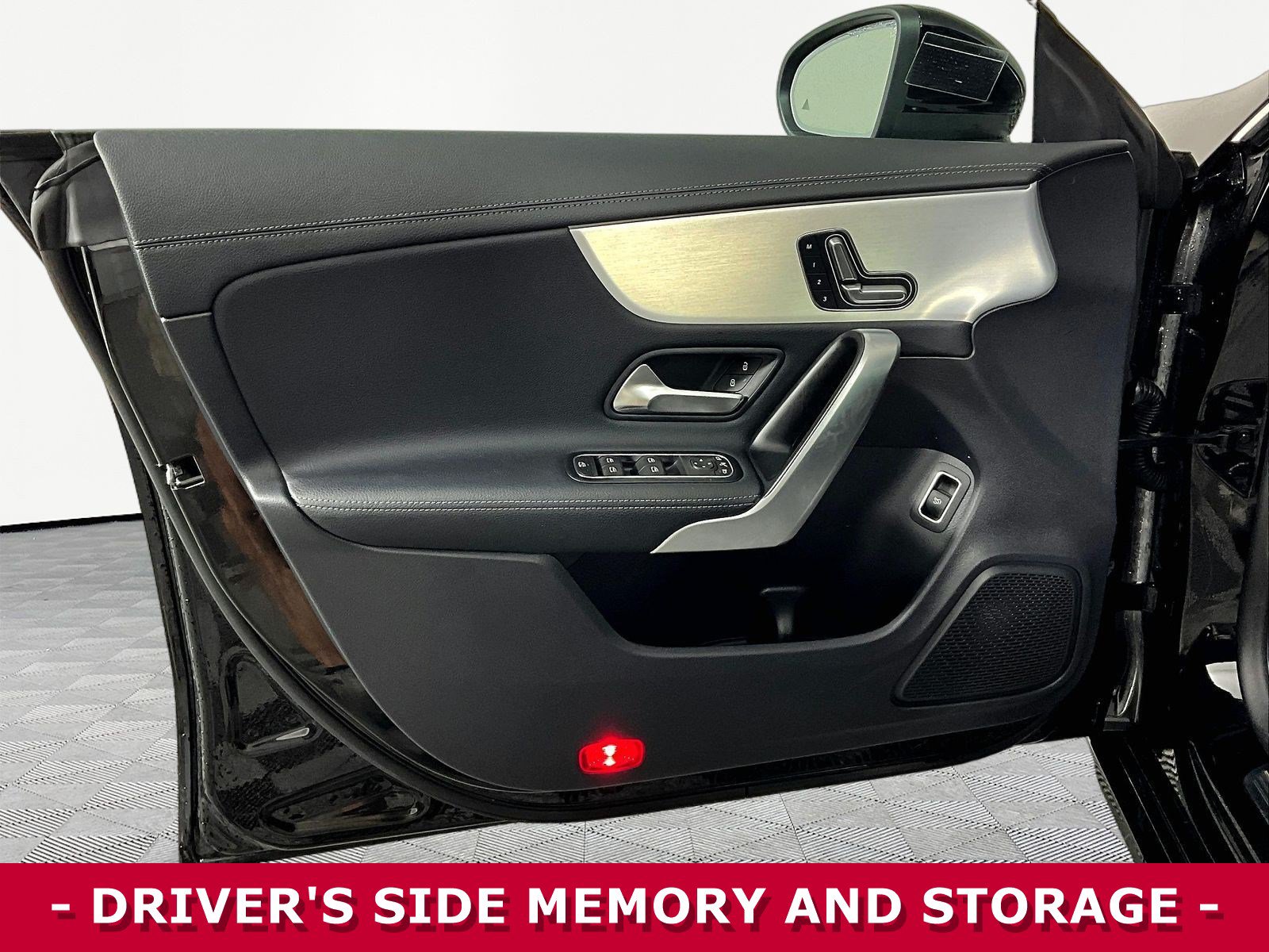Used 2025 Mercedes-Benz CLA 250 4MATIC image 20