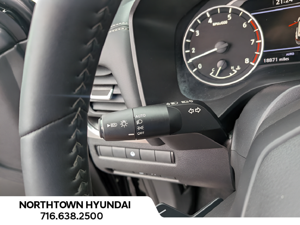 Used 2026 Nissan Rogue SV AWD/4WD image 26