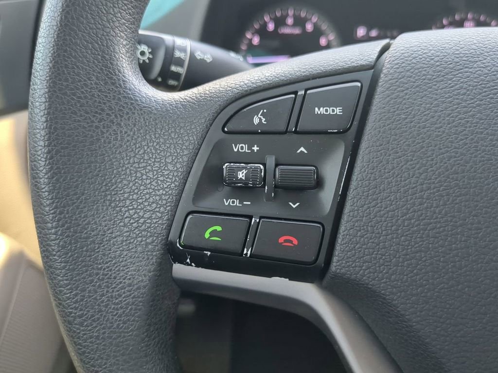 Used 2018 Hyundai Tucson SE FWD image 23