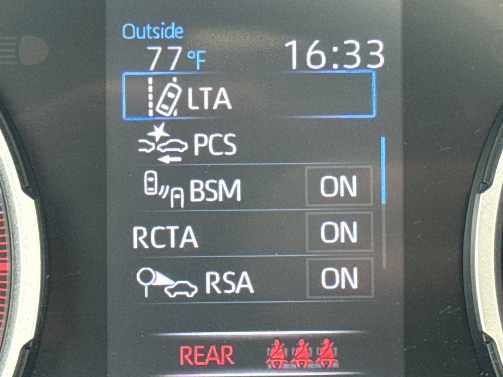 Used 2022 Toyota RAV4 XLE w/ Convenience Package AWD/4WD image 20