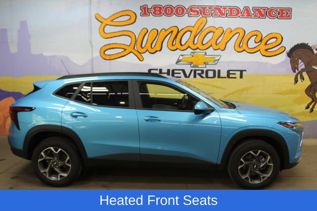 Used 2025 Chevrolet Trax LT w/ Driver Confidence Package