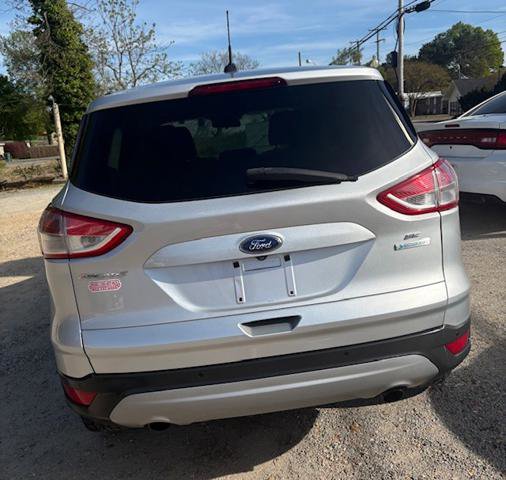 Used 2014 Ford Escape SE image 4