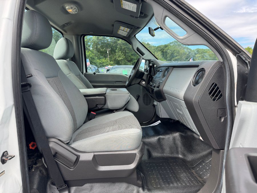 Used 2014 Ford F250 XL w/ Snow Plow Prep Package AWD/4WD image 16
