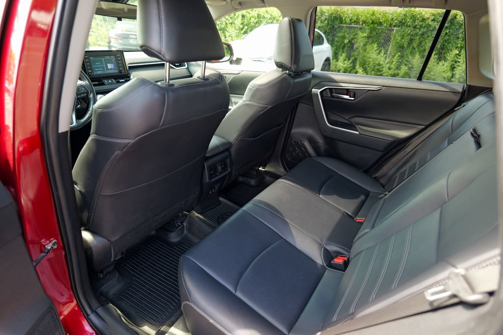 Used 2019 Toyota RAV4 XLE Premium w/ All Weather Liner Package AWD/4WD image 26