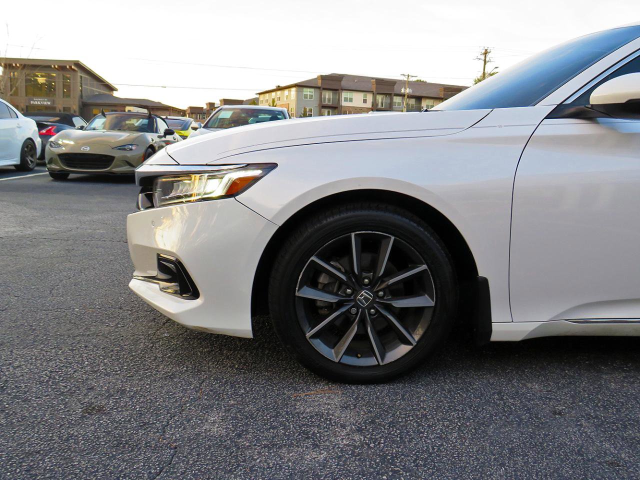 Used 2022 Honda Accord EX-L image 37