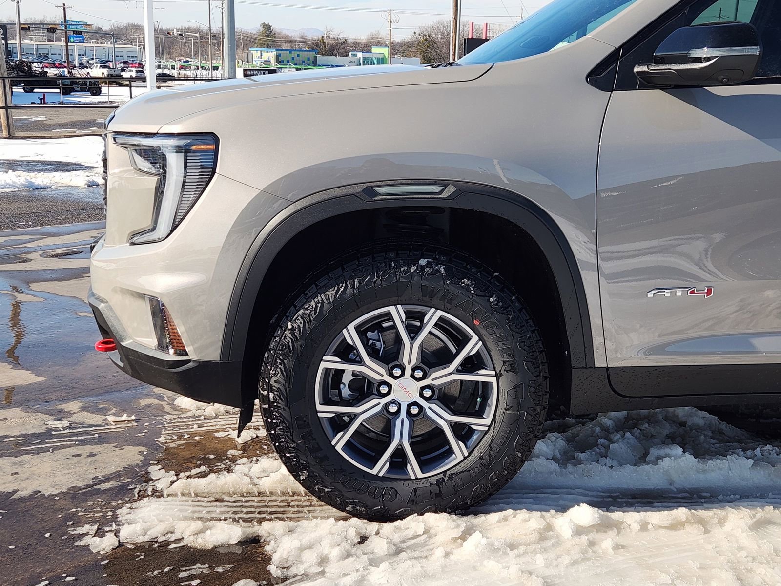 New 2026 GMC Acadia AT4 w/ Luxury Package image 9