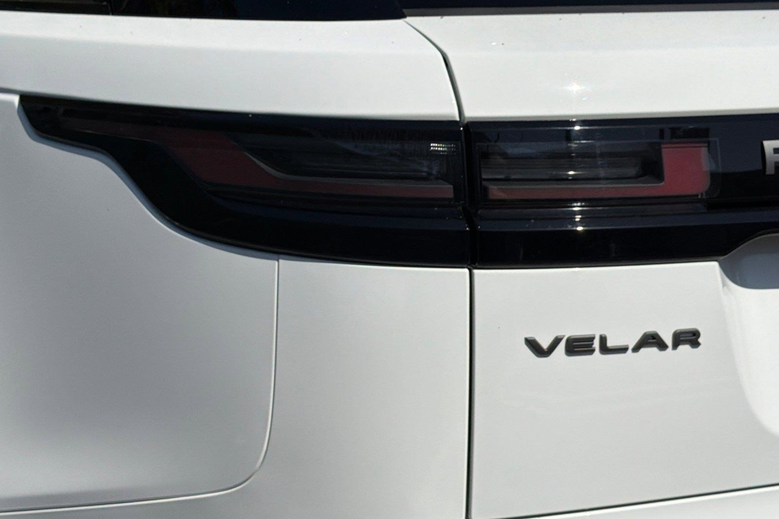 Used 2026 Land Rover Range Rover Velar S AWD/4WD image 13