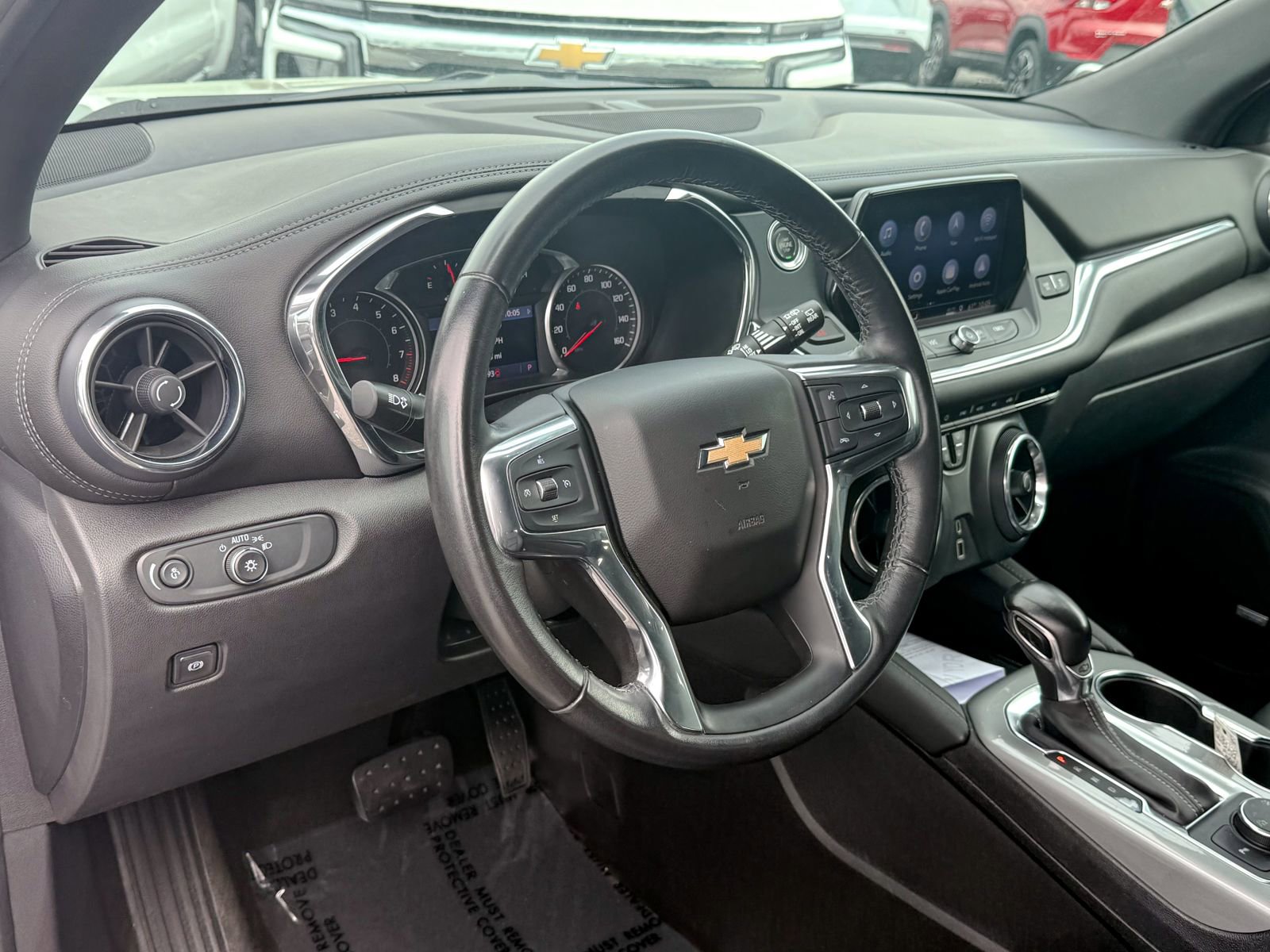 Used 2019 Chevrolet Blazer LT w/ Sound & Technology Package AWD/4WD image 17