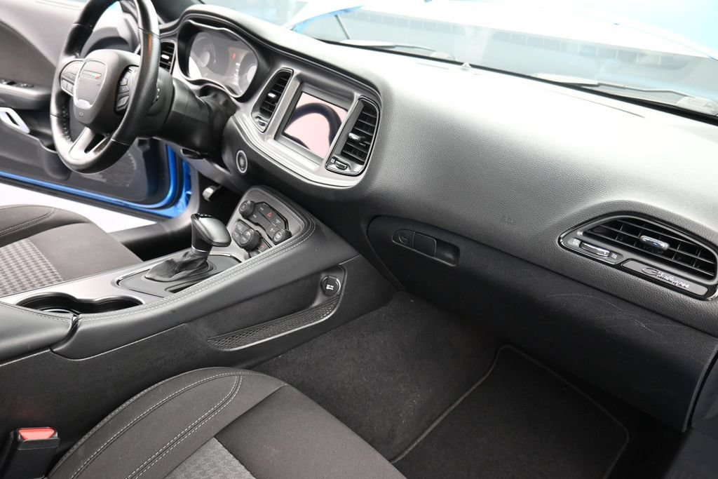 Used 2023 Dodge Challenger SXT w/ Blacktop Package AWD/4WD image 17