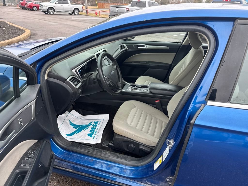 Used 2018 Ford Fusion S image 13