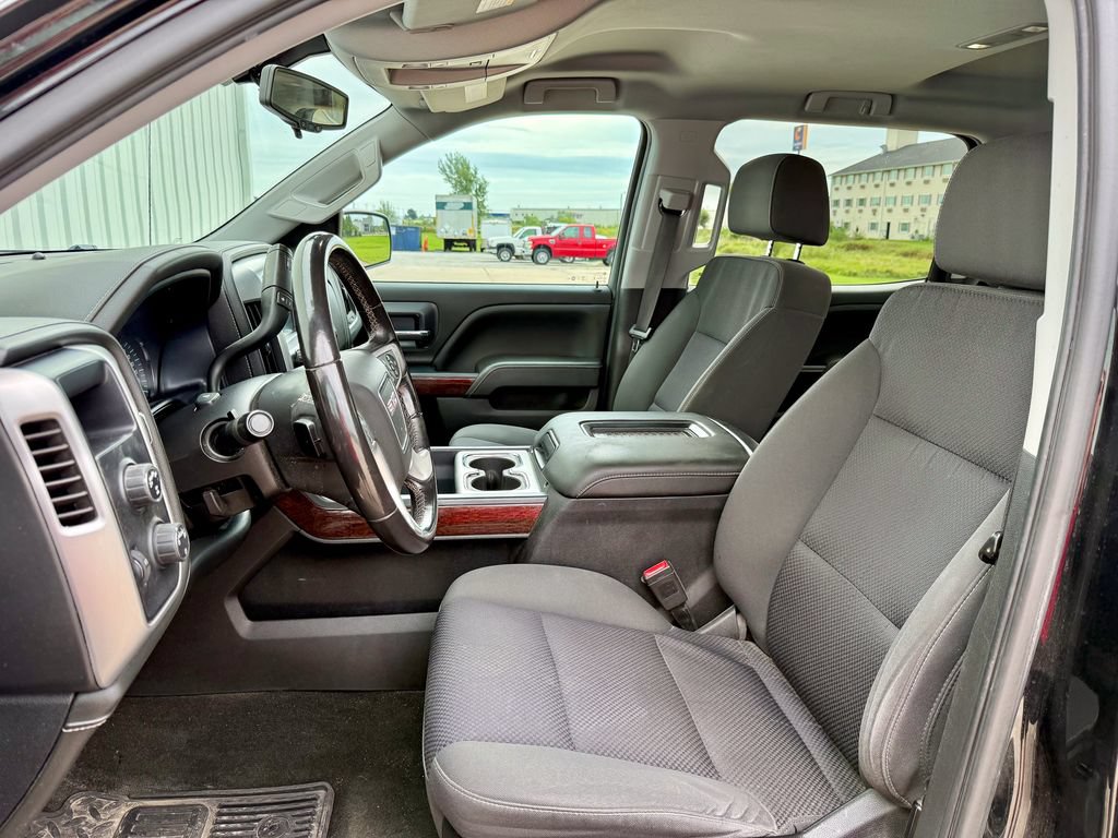 Used 2018 GMC Sierra 1500 SLE w/ Suspension Package, Off-Road AWD/4WD image 11