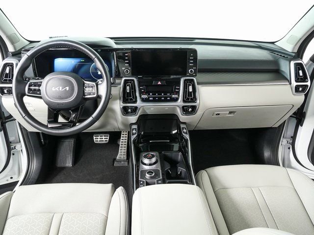 Used 2023 Kia Sorento SX Prestige w/ Panoramic Sunroof Package image 19