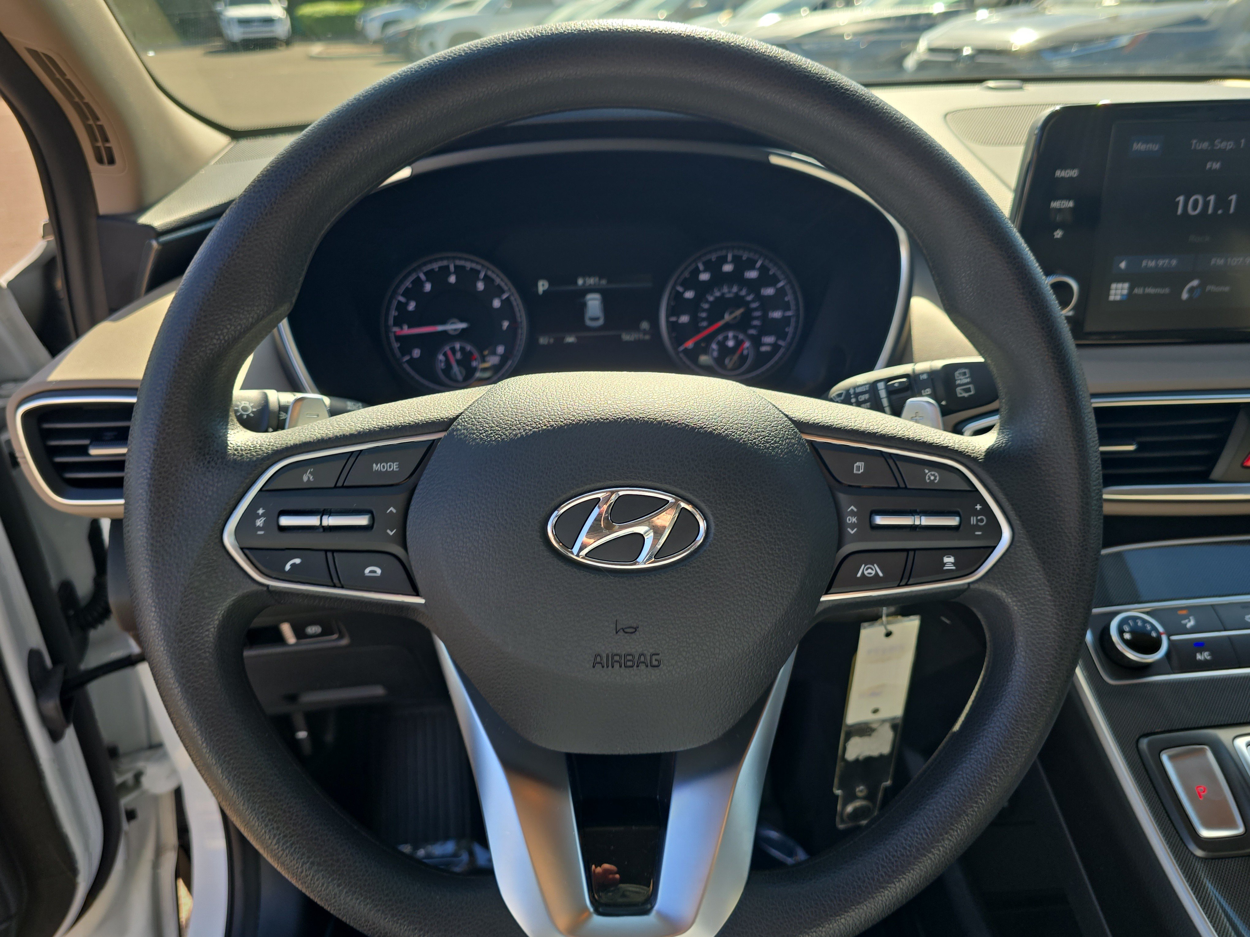 Used 2021 Hyundai Santa Fe SE FWD image 27