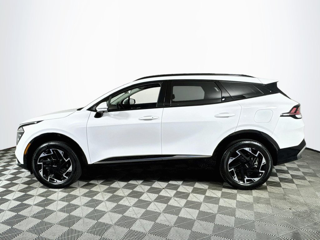 Used 2025 Kia Sportage SX AWD/4WD image 4