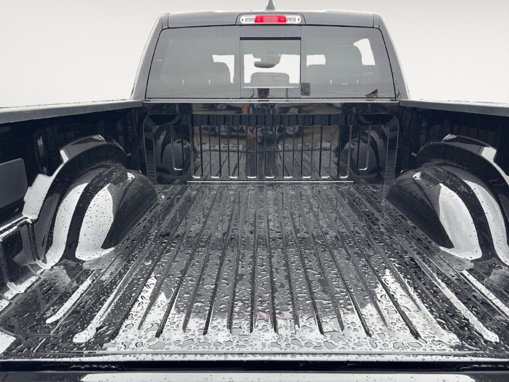 New 2027 RAM 1500 Laramie w/ Laramie Preferred Package AWD/4WD image 5