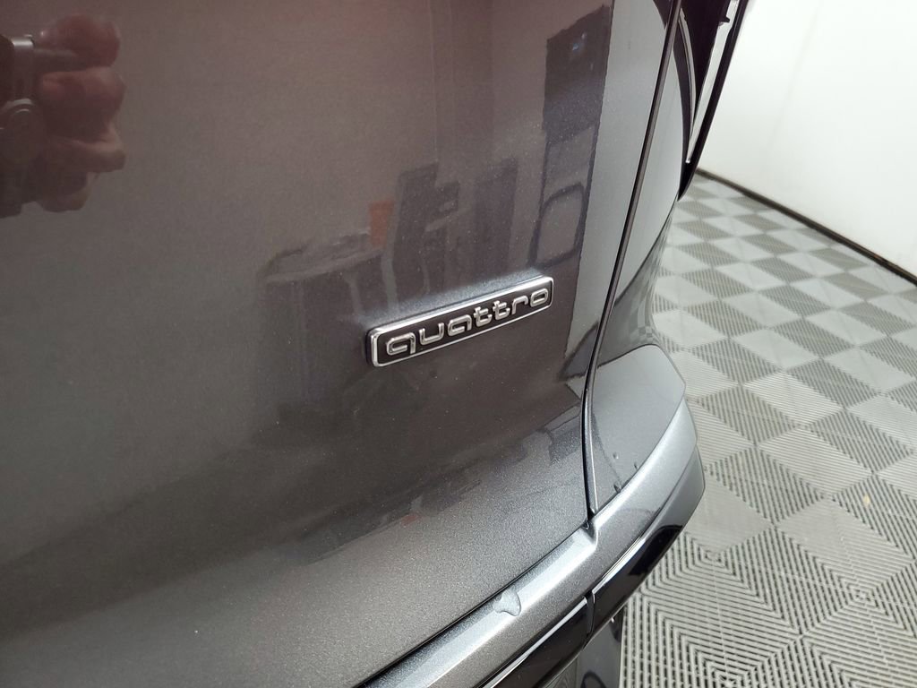 New 2026 Audi Q3 quattro 2.0T AWD/4WD image 8