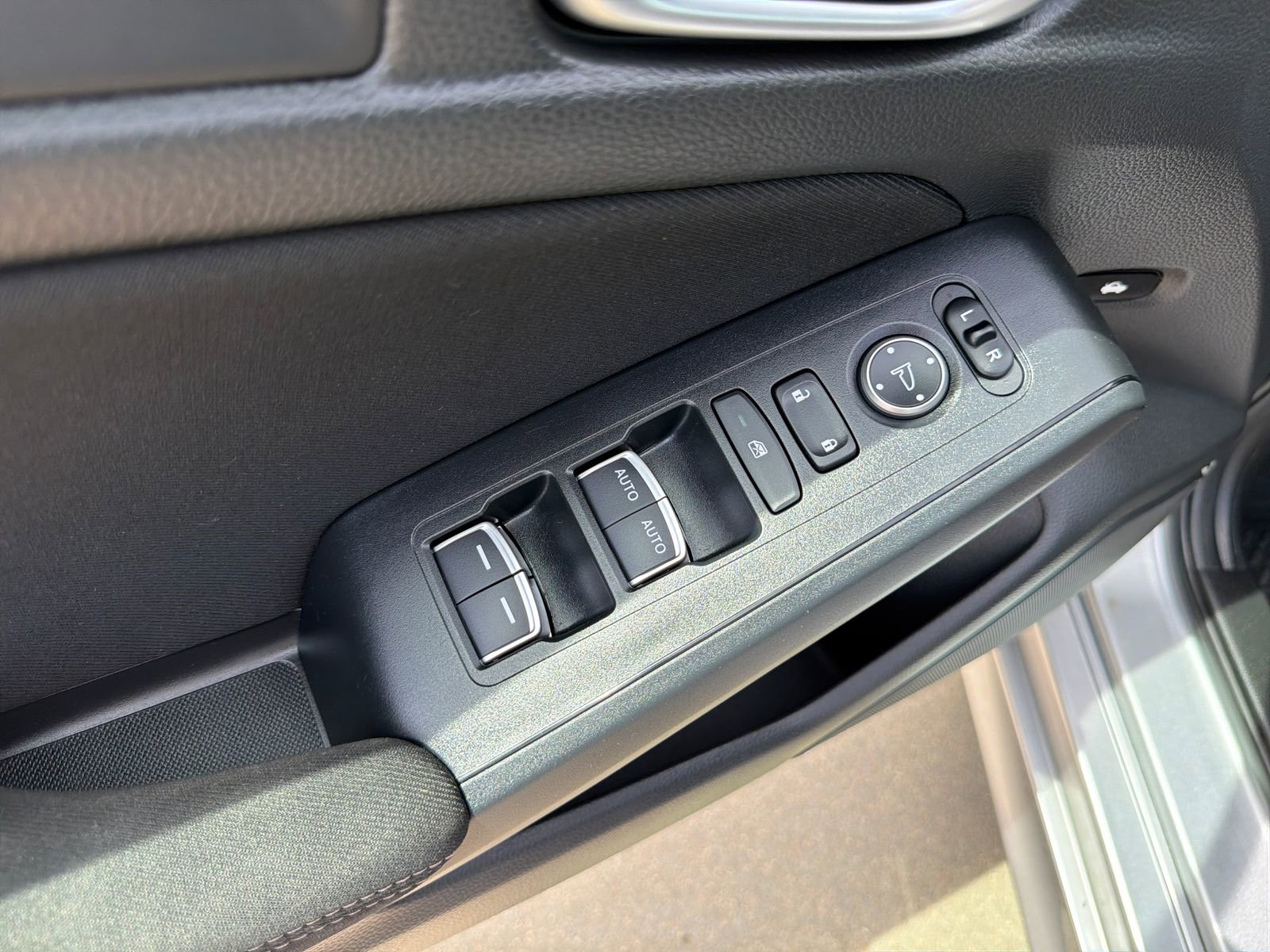 Used 2024 Honda Civic Sport image 16