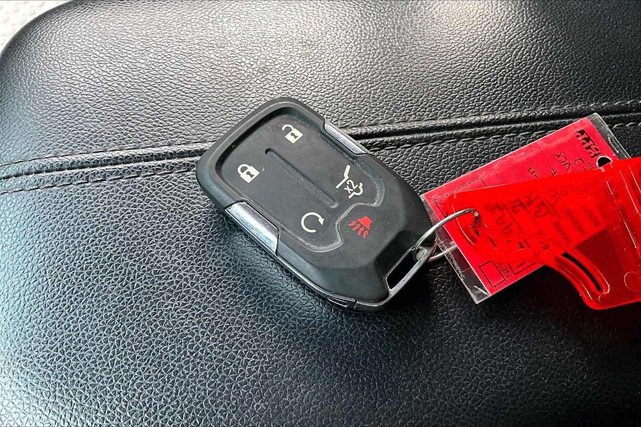 Used 2020 GMC Terrain SLE w/ Driver Convenience Package image 32