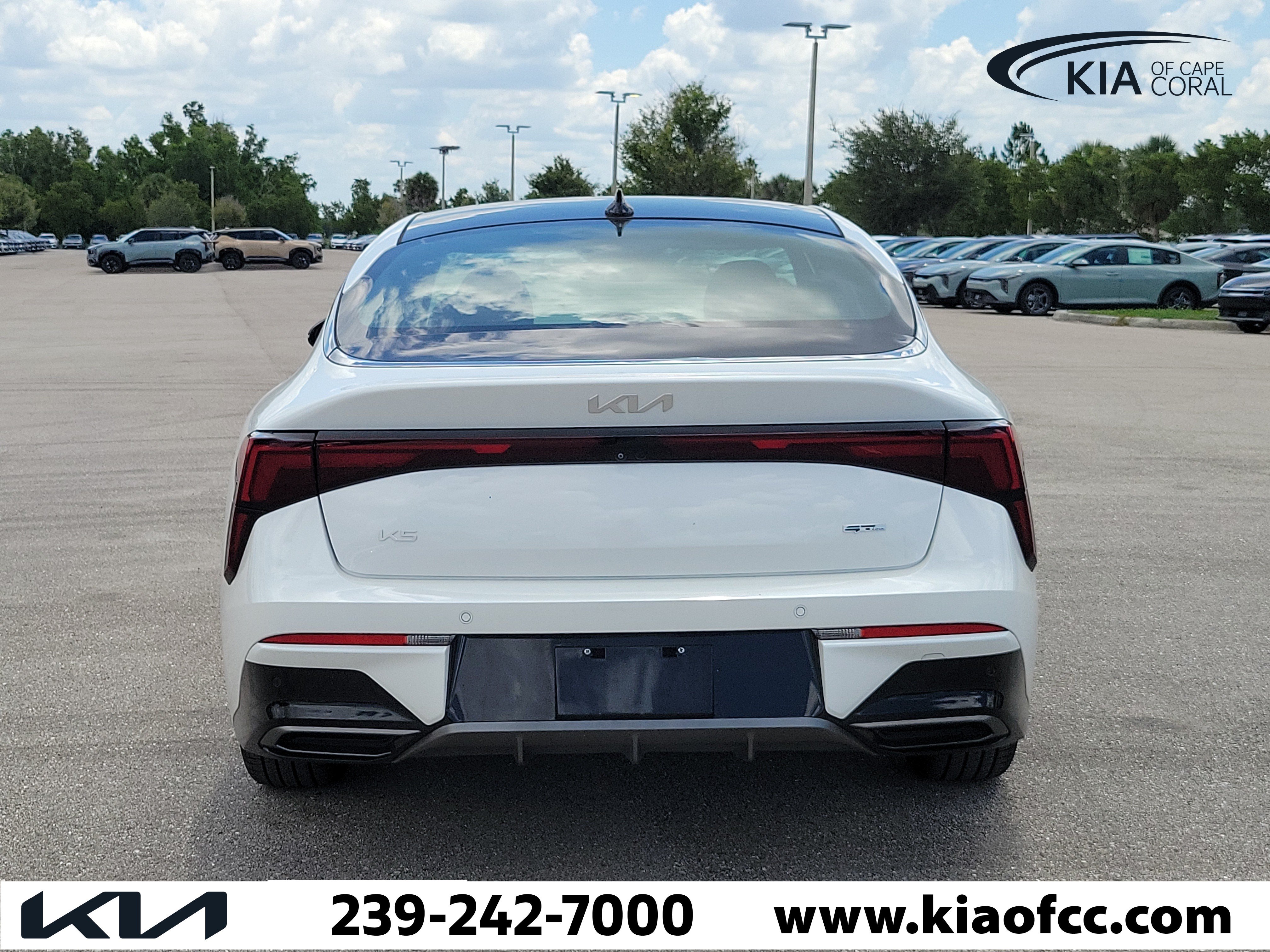 Certified 2025 Kia K5 GT-Line w/ GT-Line Premium Package FWD image 5