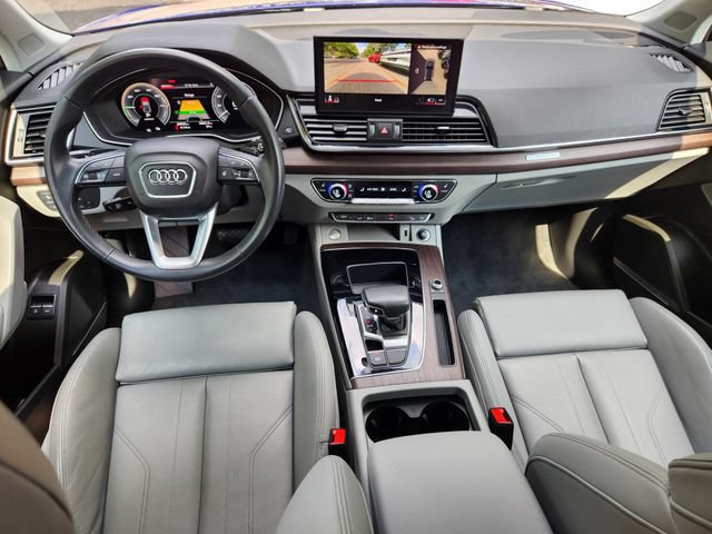 Used 2023 Audi Q5 e Premium Plus w/ Premium Plus Package AWD/4WD image 24