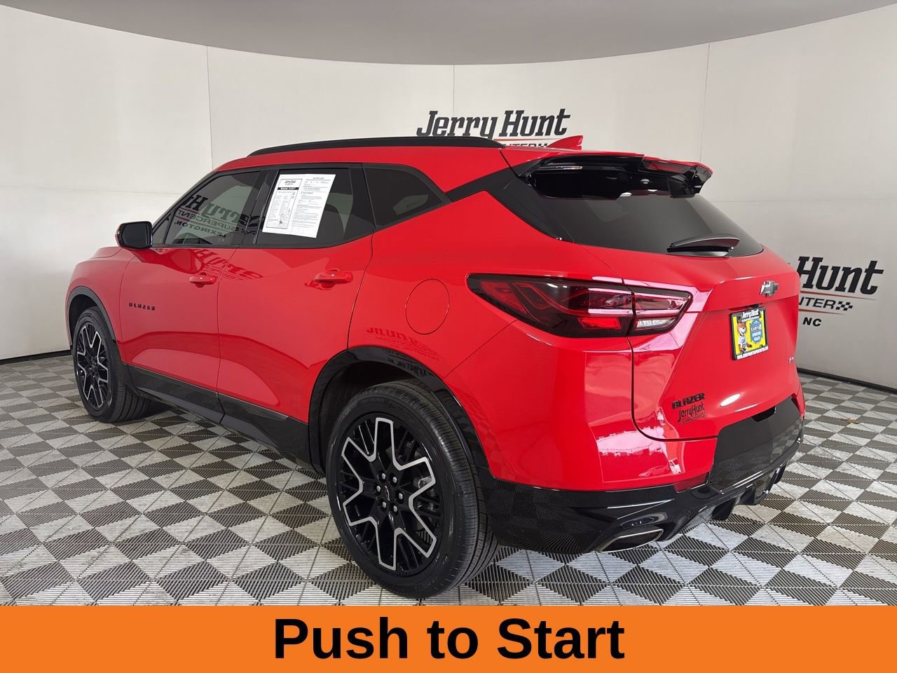 Used 2023 Chevrolet Blazer RS w/ Enhanced Convenience Package image 7