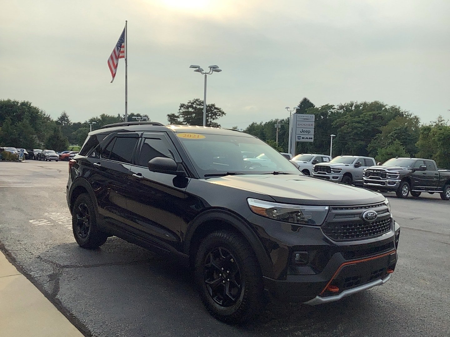 Used 2021 Ford Explorer Timberline AWD/4WD image 3