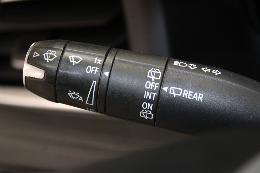 Used 2023 GMC Yukon Denali w/ Max Trailering Package image 37