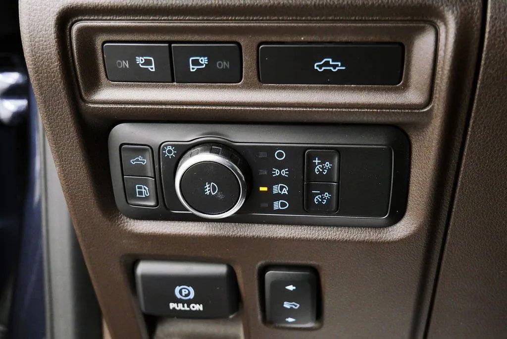 Used 2022 Ford F150 King Ranch w/ Equipment Group 601A High AWD/4WD image 26