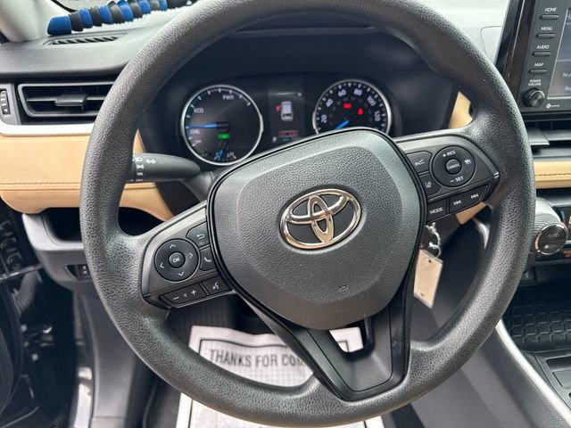 Used 2022 Toyota RAV4 LE AWD/4WD image 15