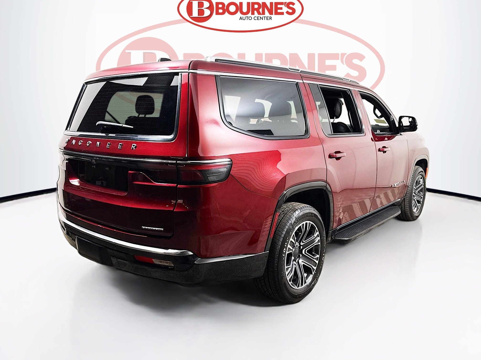 Used 2024 Jeep Wagoneer Series II AWD/4WD image 11