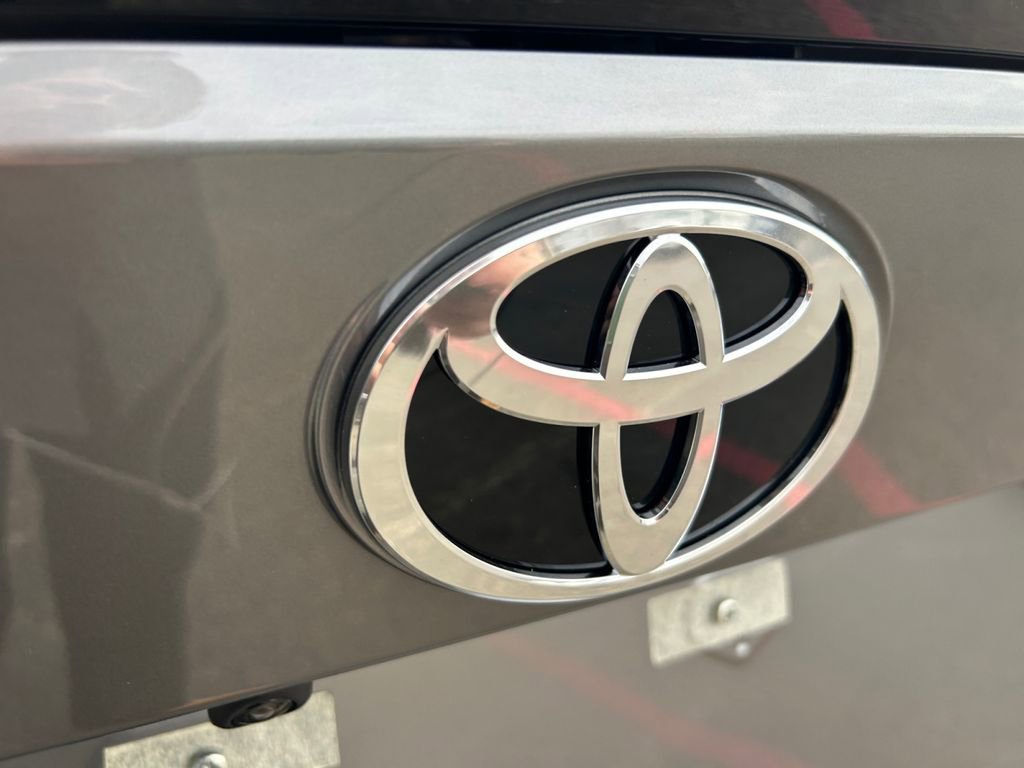Used 2025 Toyota bZ4X FWD w/ Weather Package image 32