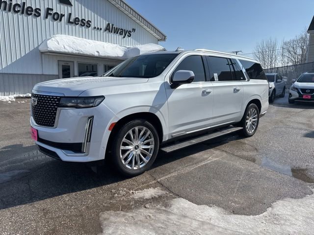 Used 2021 Cadillac Escalade ESV Premium Luxury w/ Driver Assist Tech Package image 19