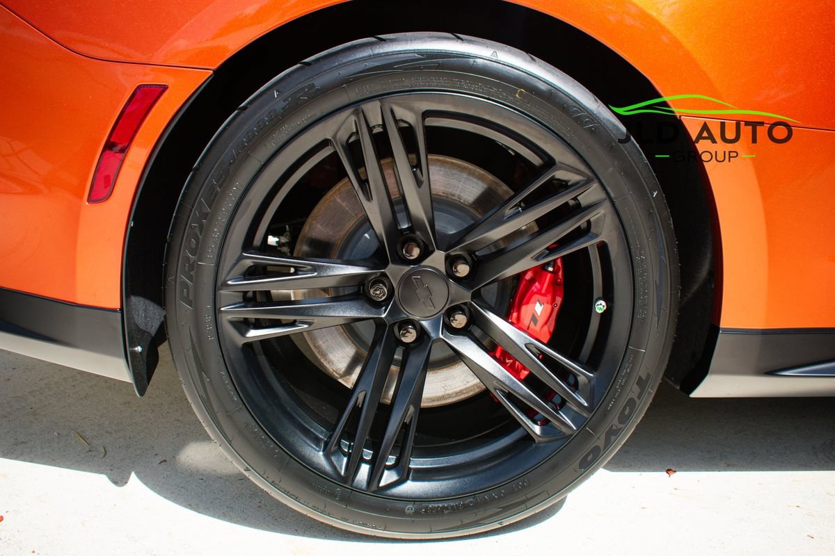 Used 2022 Chevrolet Camaro ZL1 RWD image 27