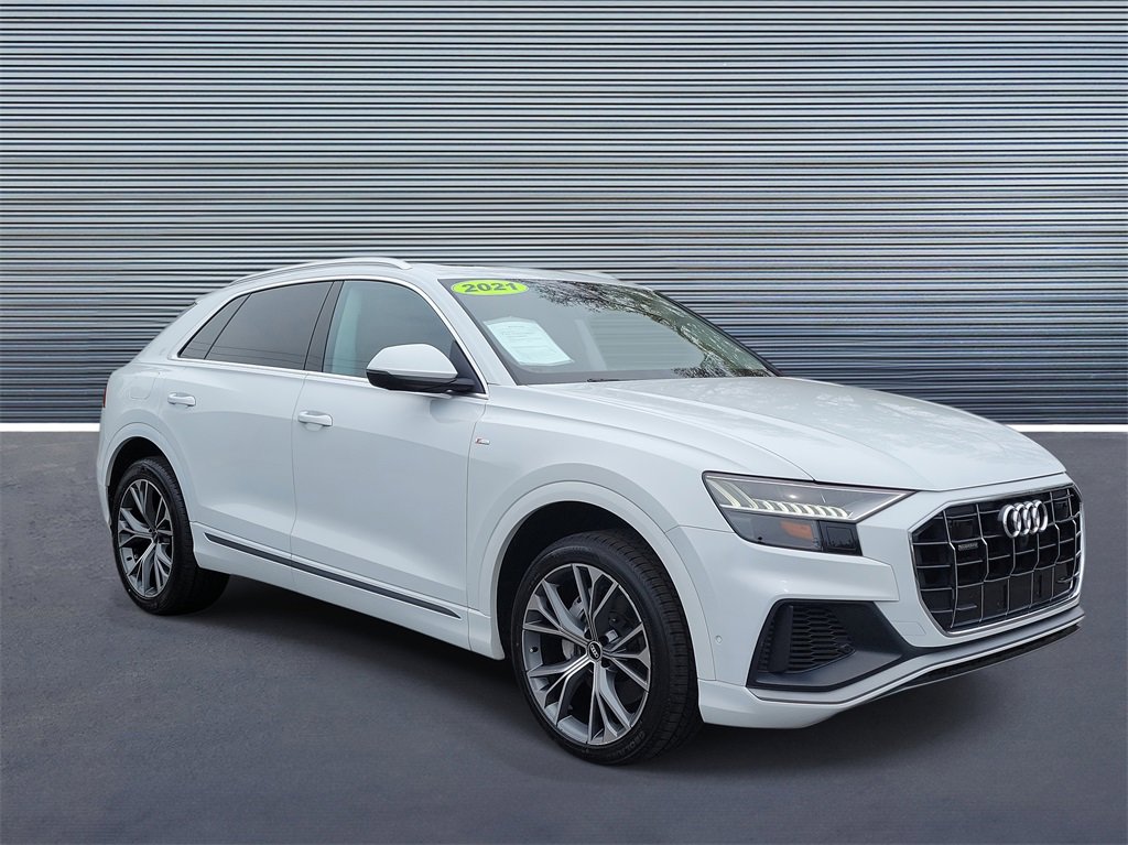 Used 2021 Audi Q8 Premium Plus w/ Premium Plus Package image 2