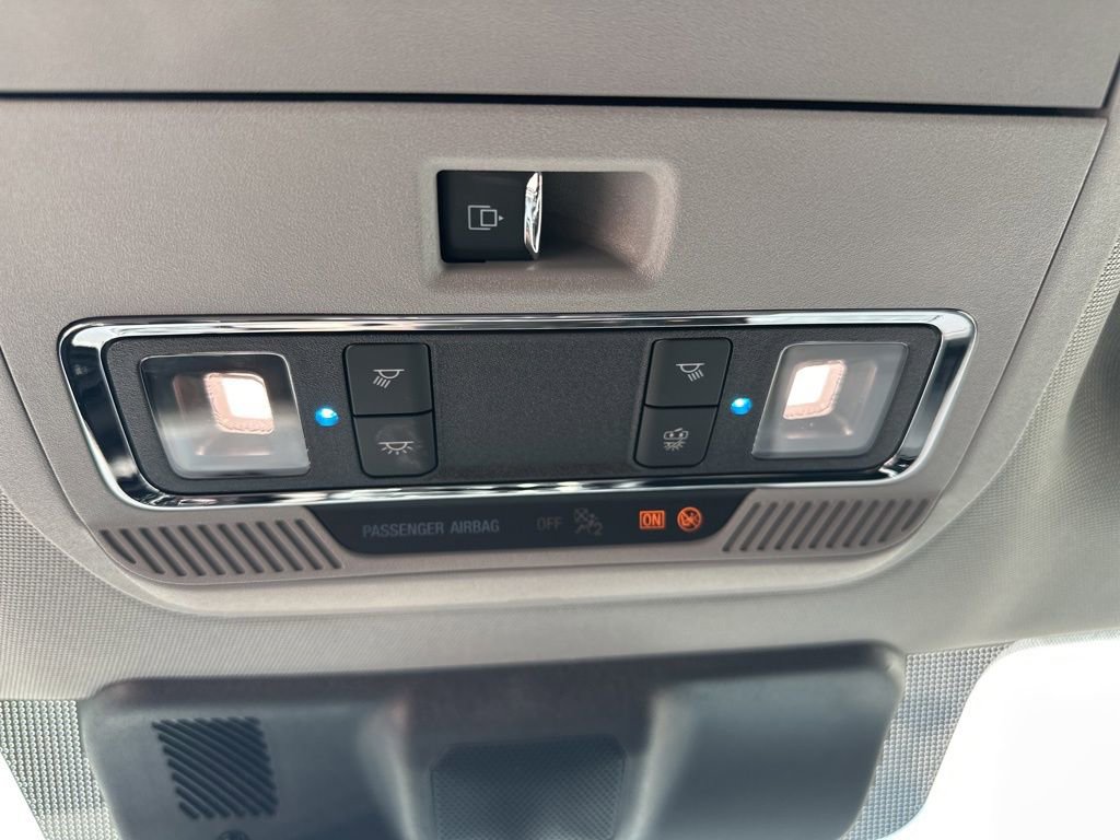 New 2026 Ford F250 Lariat w/ Black Appearance Package image 27