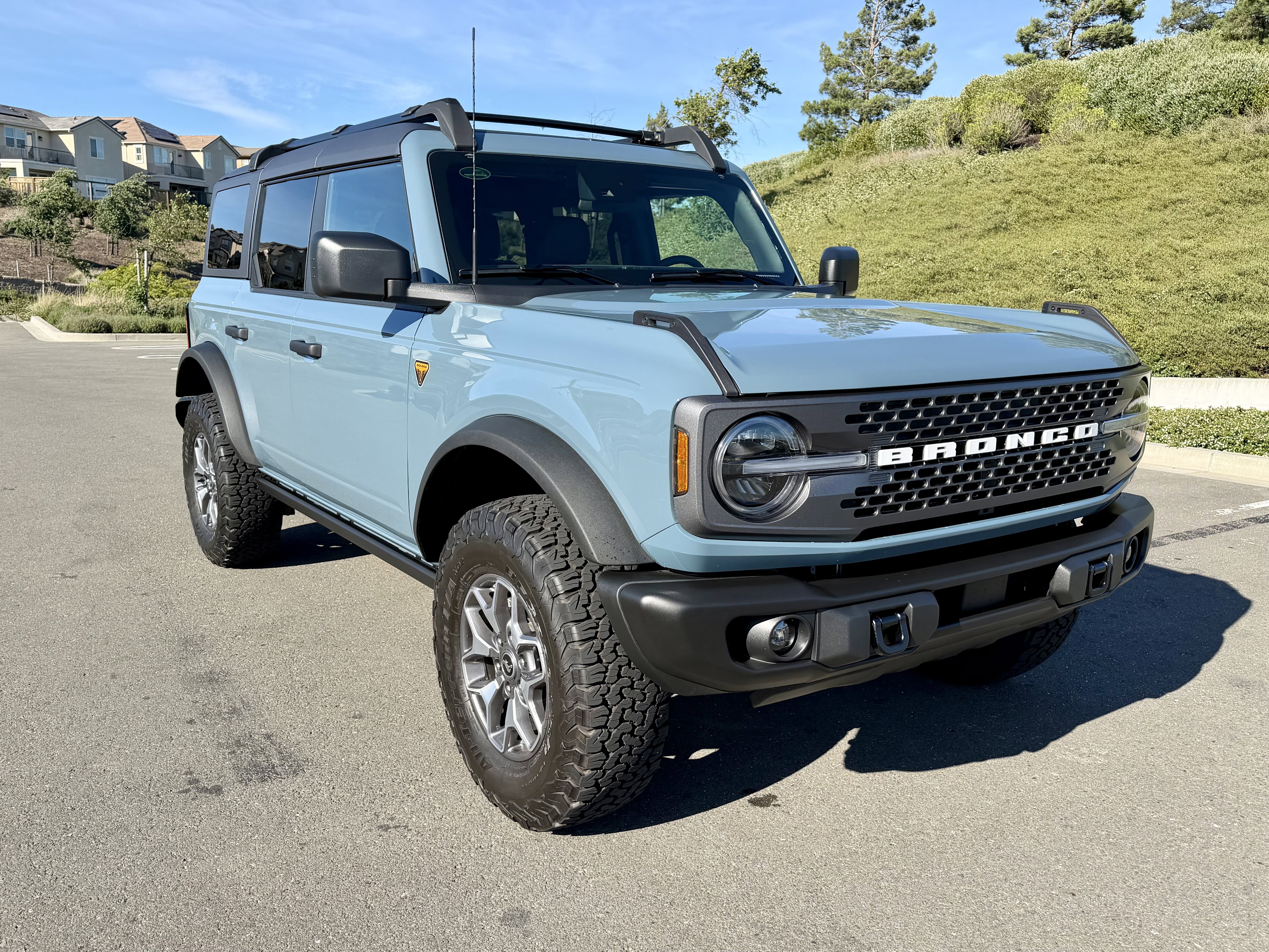 Used 2022 Ford Bronco Badlands image 9