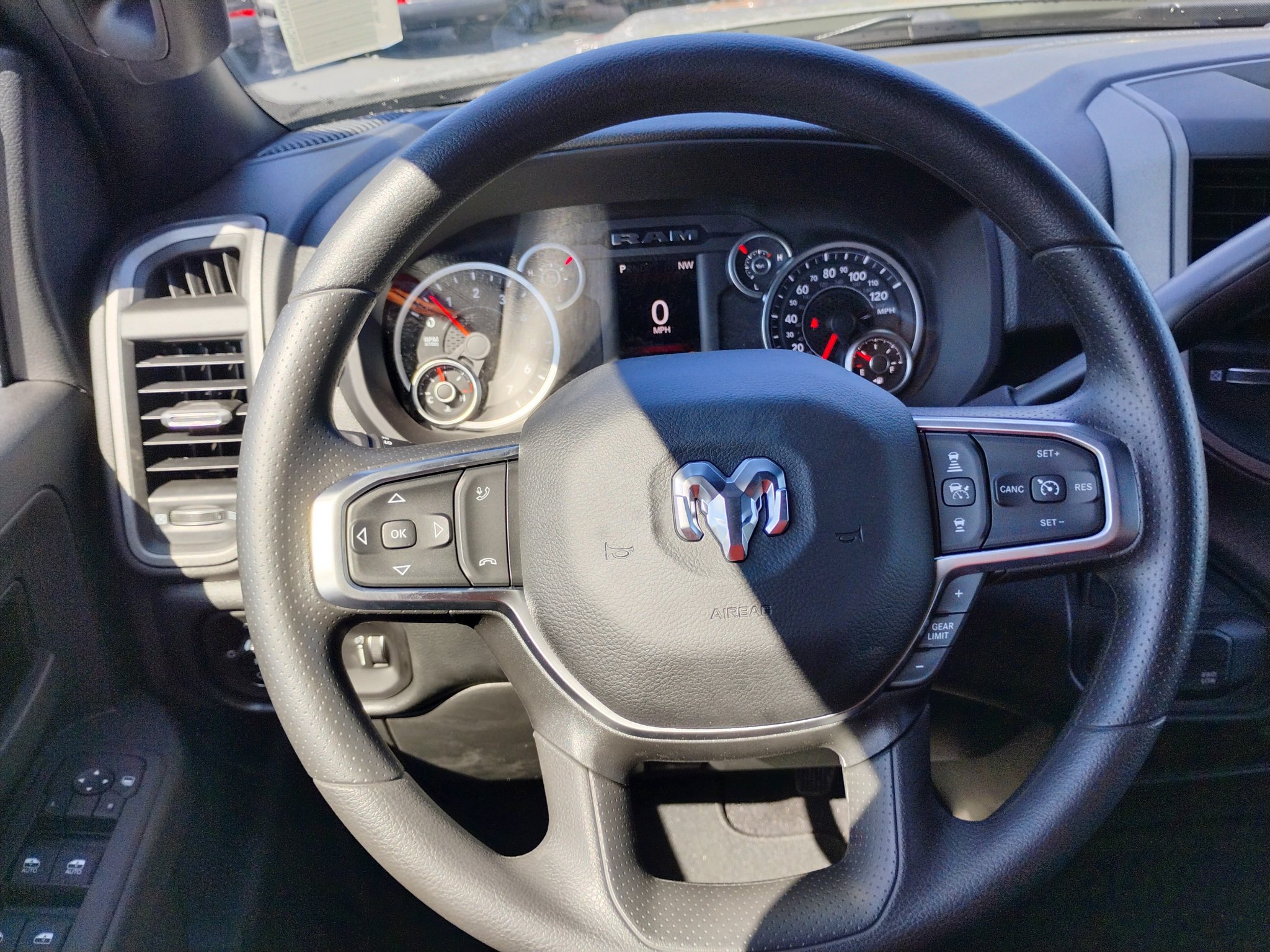 New 2027 RAM 2500 Tradesman AWD/4WD image 40