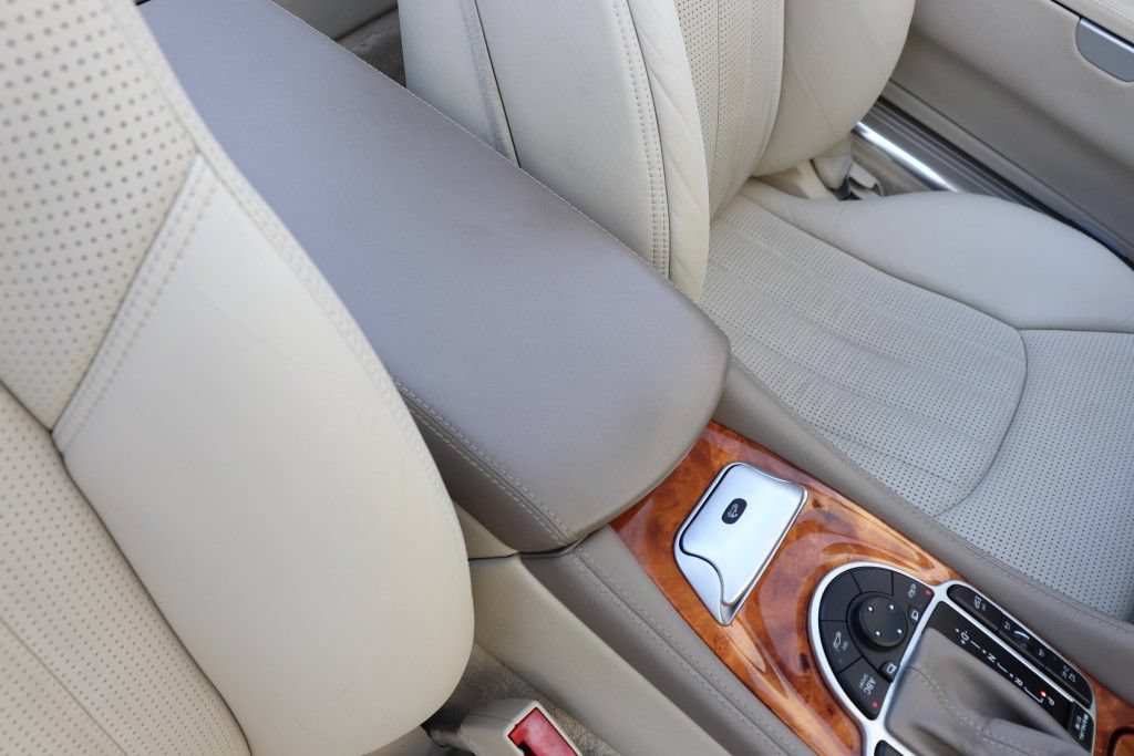 Used 2008 Mercedes-Benz SL 55 AMG image 58