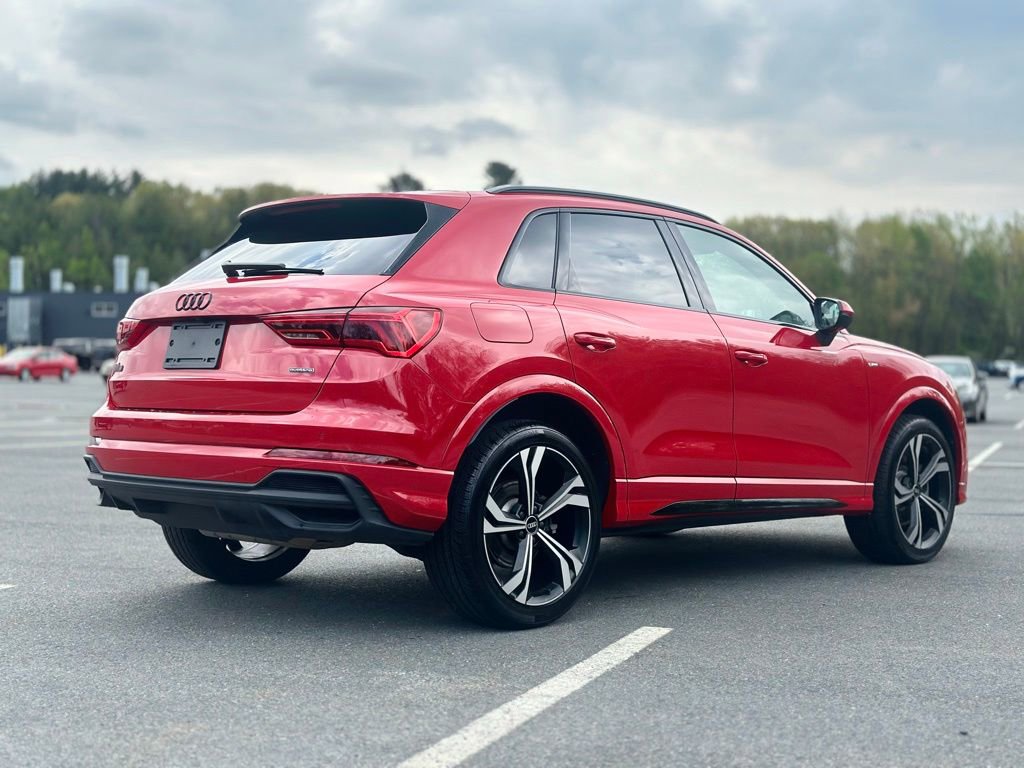 Used 2023 Audi Q3 2.0T Premium Plus w/ Premium Plus Package AWD/4WD image 7
