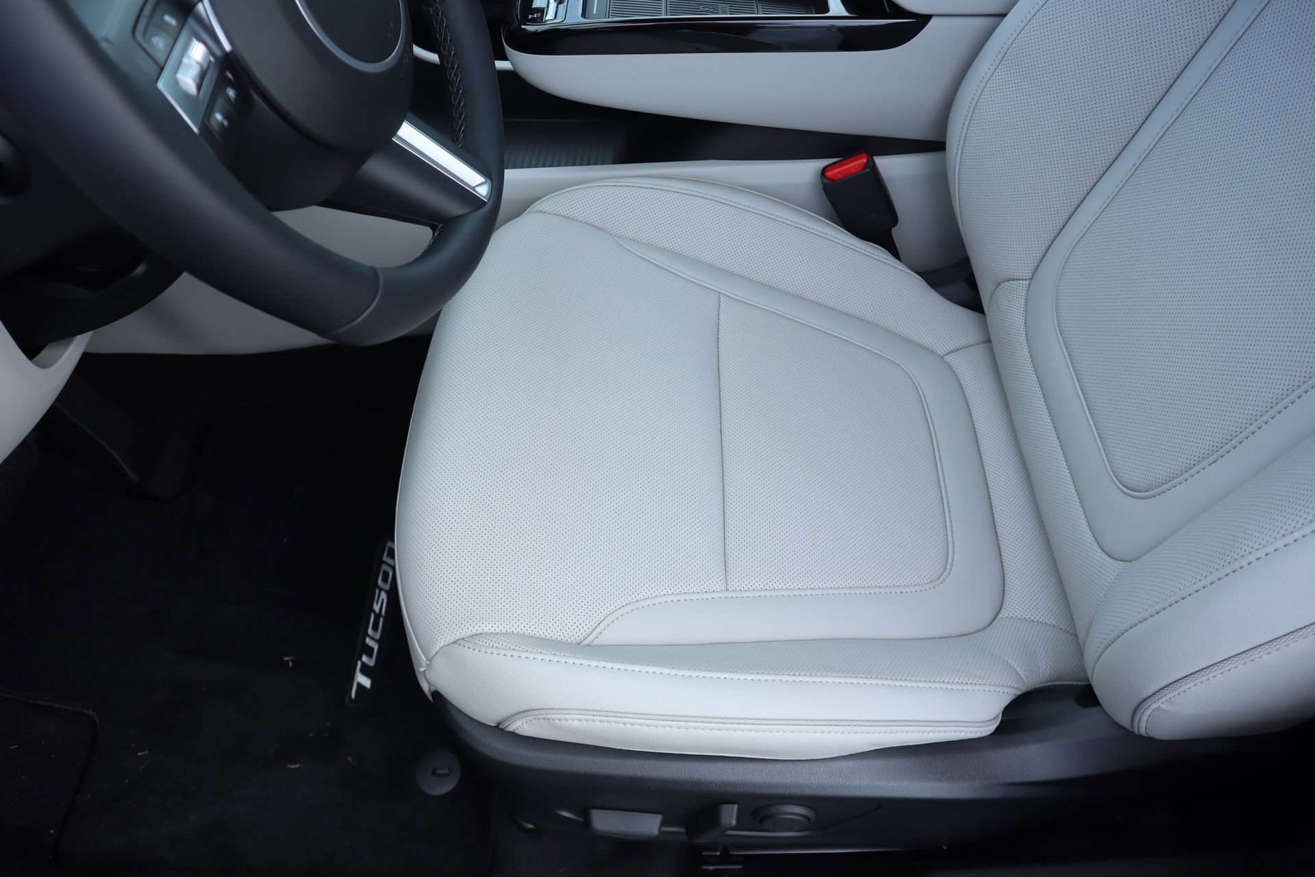 New 2026 Hyundai Tucson Limited image 18