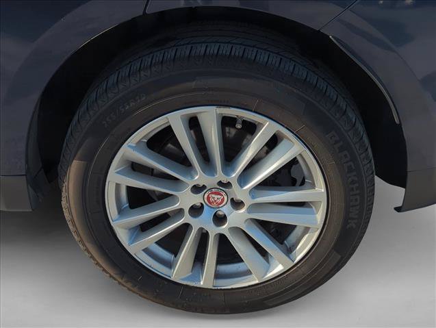 Used 2017 Jaguar F-PACE Prestige AWD/4WD image 6