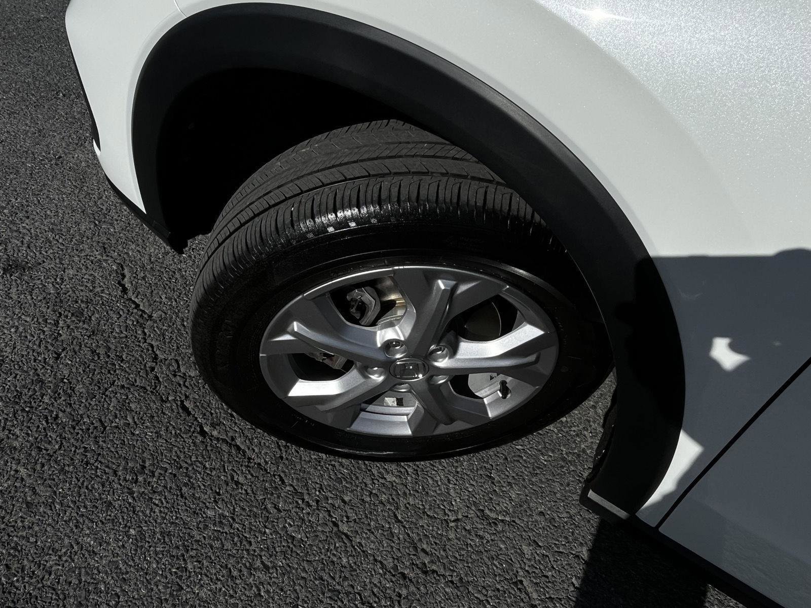 Certified 2024 Honda HR-V LX image 12