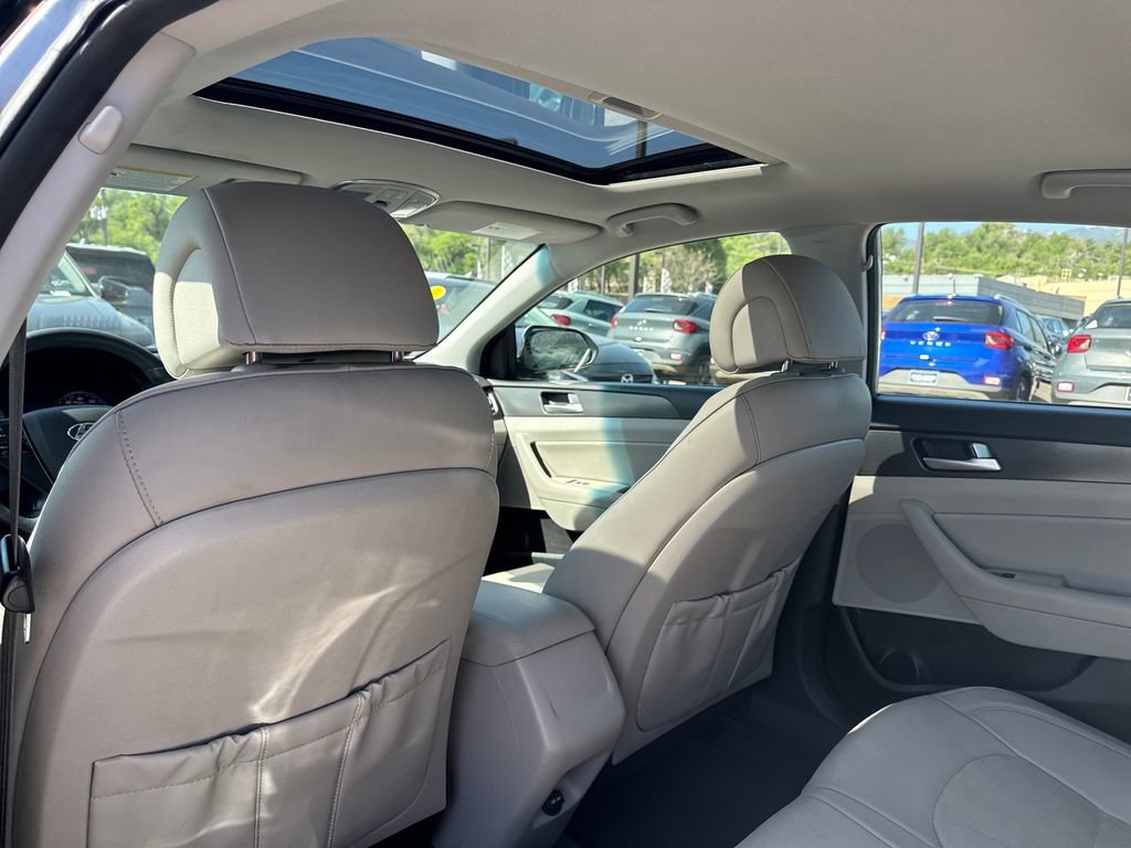 Used 2016 Hyundai Sonata Sport w/ Option Group 1V FWD image 22