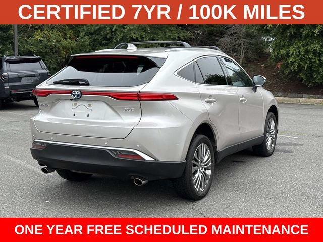 Used 2024 Toyota Venza XLE AWD/4WD image 2