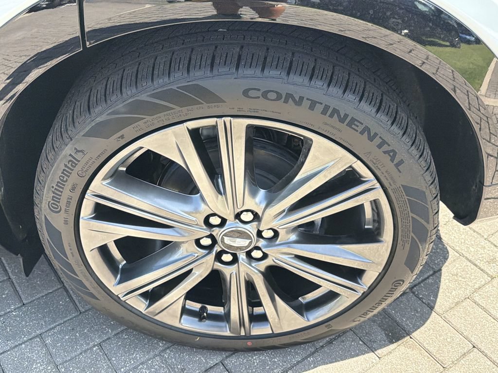 New 2026 Cadillac Optiq Sport 2 RWD image 27