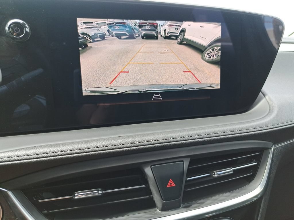 Used 2024 Buick Encore GX Sport Touring AWD/4WD image 11