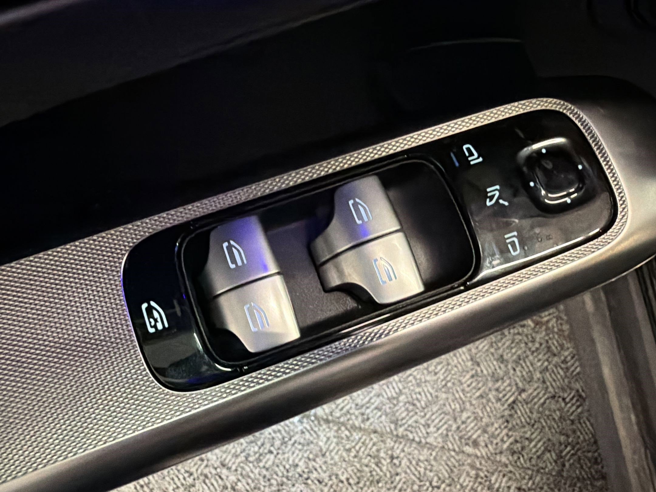 Certified 2026 Mercedes-Benz GLC 300 GLC 300 image 19