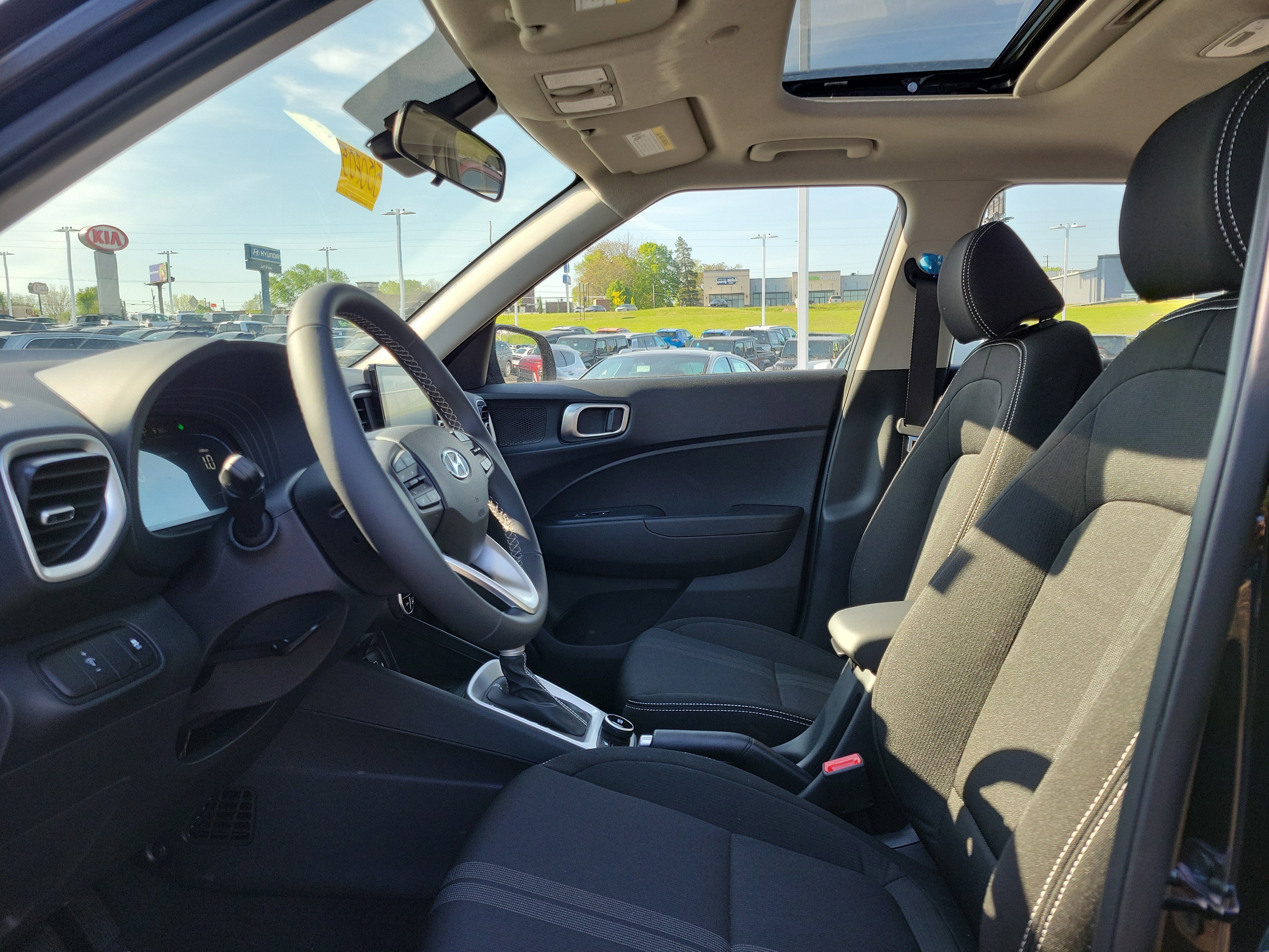 New 2026 Hyundai Venue SEL FWD image 14