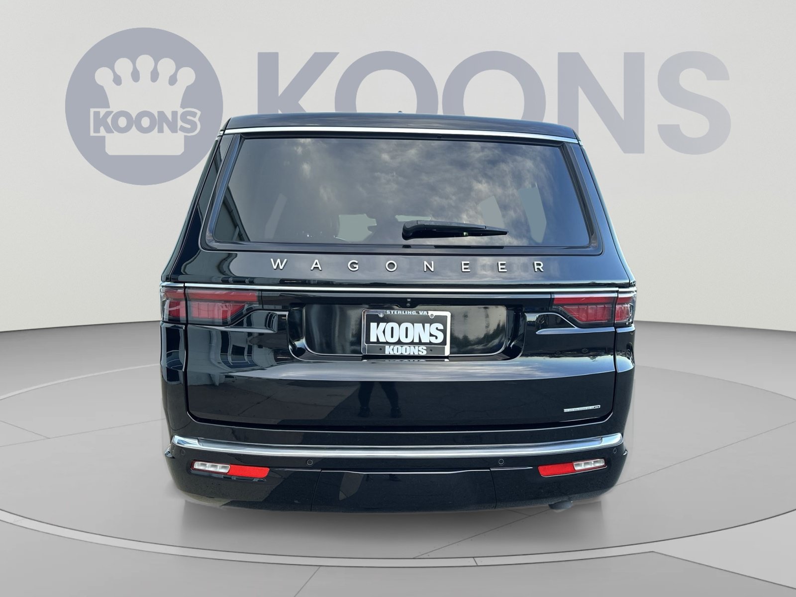 Used 2024 Jeep Wagoneer Series III AWD/4WD image 10